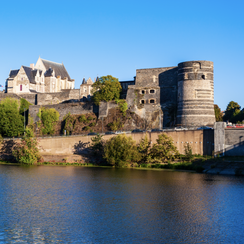 Image du château angers pour illustrer Mecene et Loire